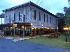 Grand Forest Hotel