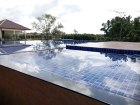 Saranrom Resort