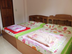 Tawanron Resort