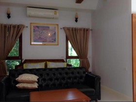 Damnoen Care Resort