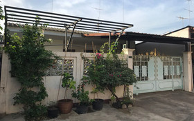 Maa Damnoen B&B