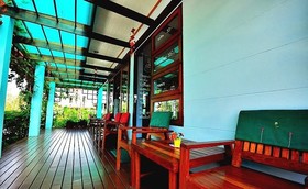 Maikaew Damnoen Resort