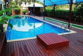 Maikaew Damnoen Resort