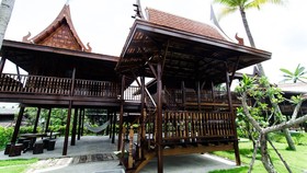 Maikaew Damnoen Resort