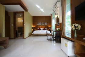 D Varee Diva Nana Kaeng Krachan