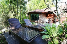 Kaengkrachan Boathouse Paradise Resort