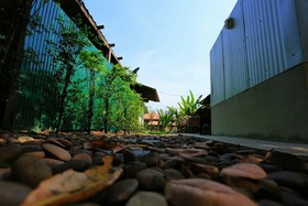 Kaengkrachan Boathouse Paradise Resort