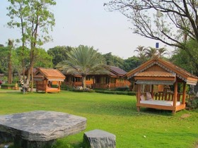 Bua Sawan Resort