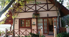 Golden Lake View Boutique Resort
