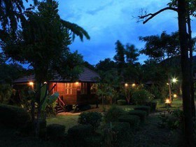Khaothone River View Resort