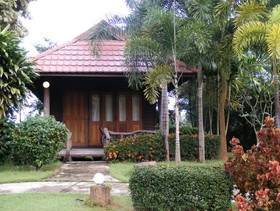 Khaothone River View Resort