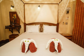 Noble Night Guesthouse