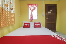 OYO 75325 Our House Tha Sao