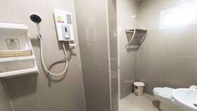 P T Grand Hotel