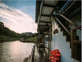Pufa Engnam Lake Resort
