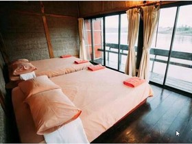 Pufa Engnam Lake Resort