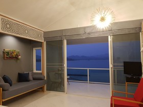 Raya Buri Resort