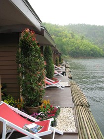 Raya Buri Resort
