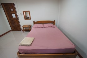 Sorn Waree Home Place