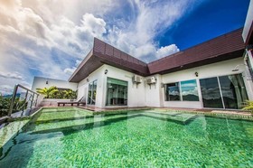 The Vista Pool Villa