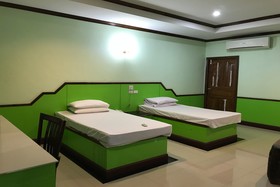 Train Hotel by Oyo Rooms