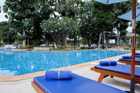 Tubtim Siam River Kwai Resort