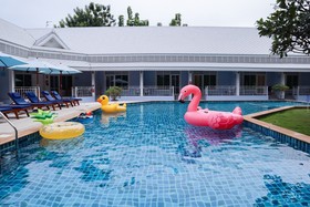 Tubtim Siam River Kwai Resort