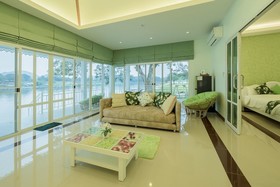 Tubtim Siam River Kwai Resort