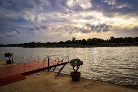 Tubtim Siam River Kwai Resort