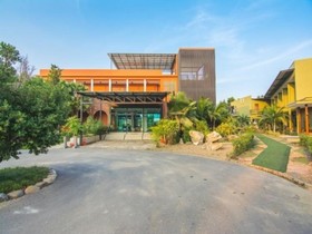 Water Park Hotel Kanchanaburi