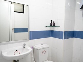 Roomquest Sps Hotel And Residence