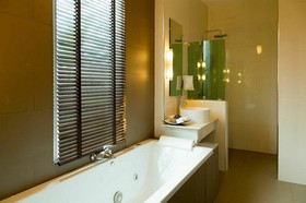 Mango Beach Resort