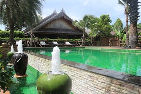 Baan Baitan Resort