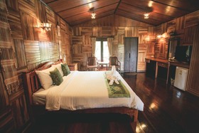 Baan Baitan Resort