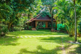 Baansuan Aokhai Beach Resort