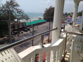 Pimpimarn Beach Hotel