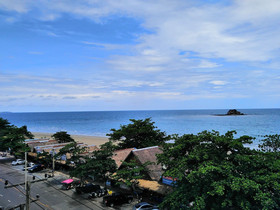 Pimpimarn Beach Hotel