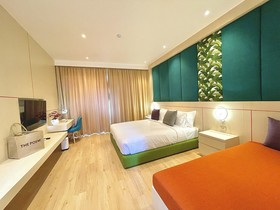 The Poem Hotel