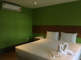 Apple Beachfront Resort