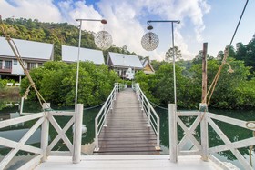 Bhu Tarn Koh Chang Resort and Spa