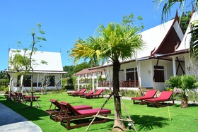 Bhu Tarn Koh Chang Resort and Spa