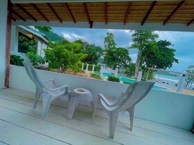 Capital O 75411 Navagio Boutique Koh Chang