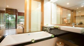 Chang Buri Resort & Spa