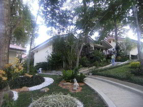 Chang Cliff Resort