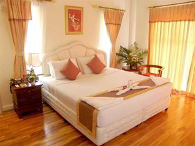 Chang Park Resort & Spa