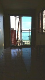 Janus Beach Inn