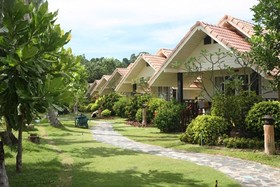 Koh Chang Paradise Resort & Spa