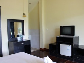 Nang Nual Beach Resort