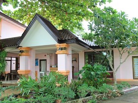 Nang Nual Beach Resort