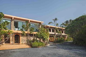 Parama Koh Chang